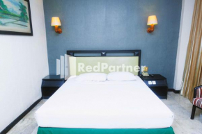 Отель Hotel Yasmin Makassar  Макассар